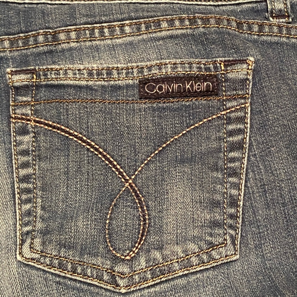 Vintage Calvin Klein preloved jeans - Picture 9 of 9